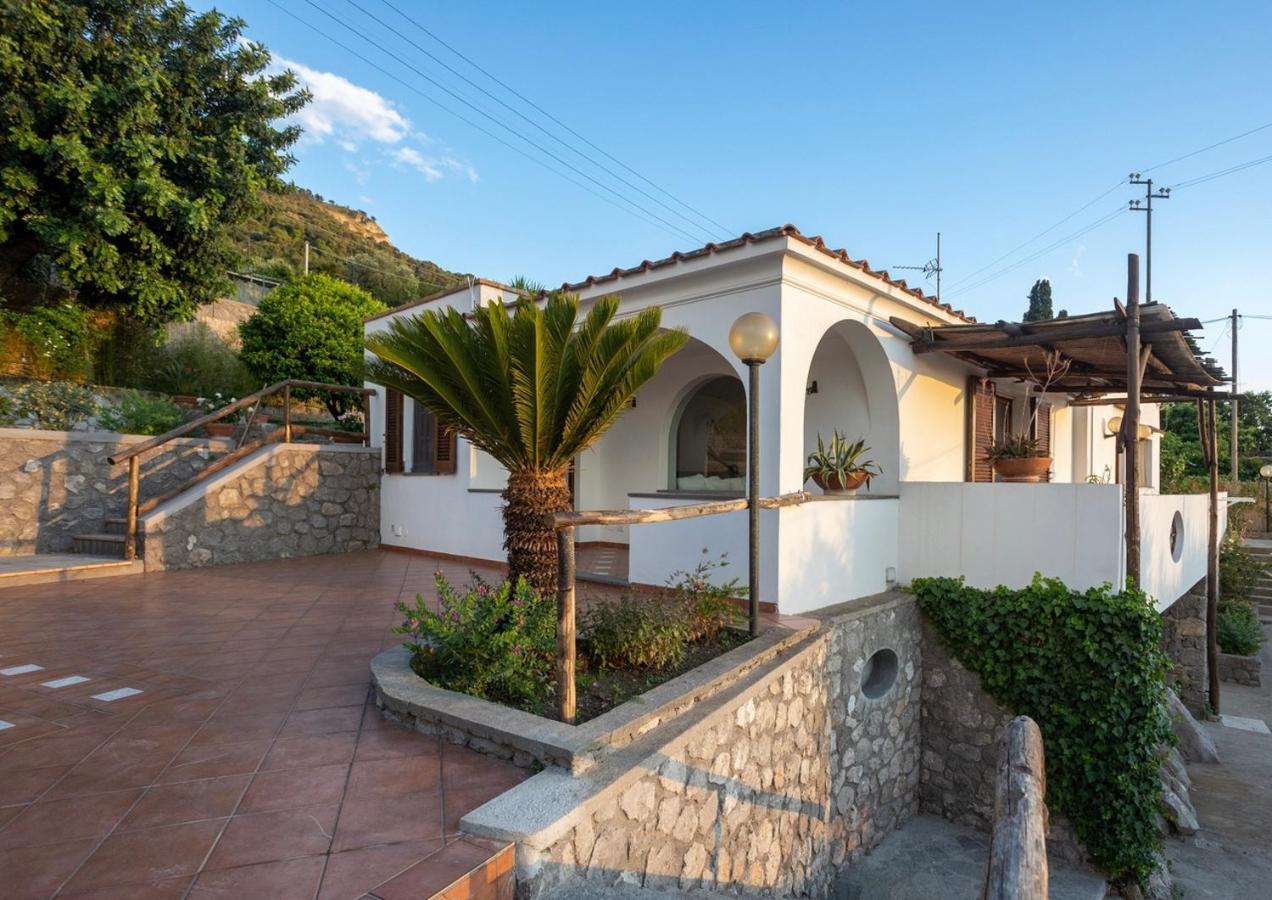 Villa Aurora Pool & Fitness Anacapri  Exteriör bild